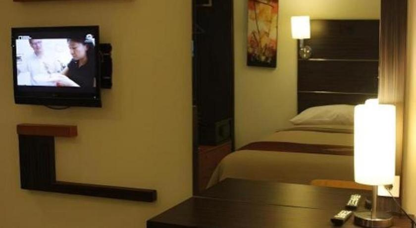 Travello Hotel Manado Kültér fotó