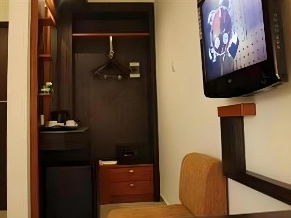 Travello Hotel Manado Kültér fotó