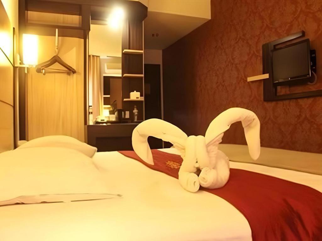 Travello Hotel Manado Kültér fotó