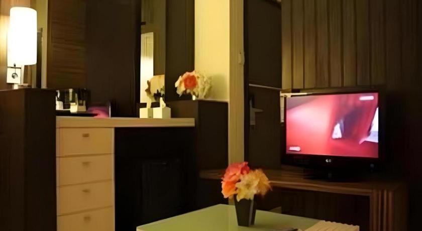 Travello Hotel Manado Kültér fotó