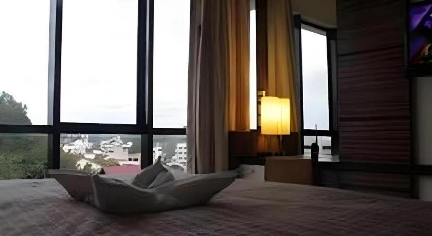 Travello Hotel Manado Kültér fotó