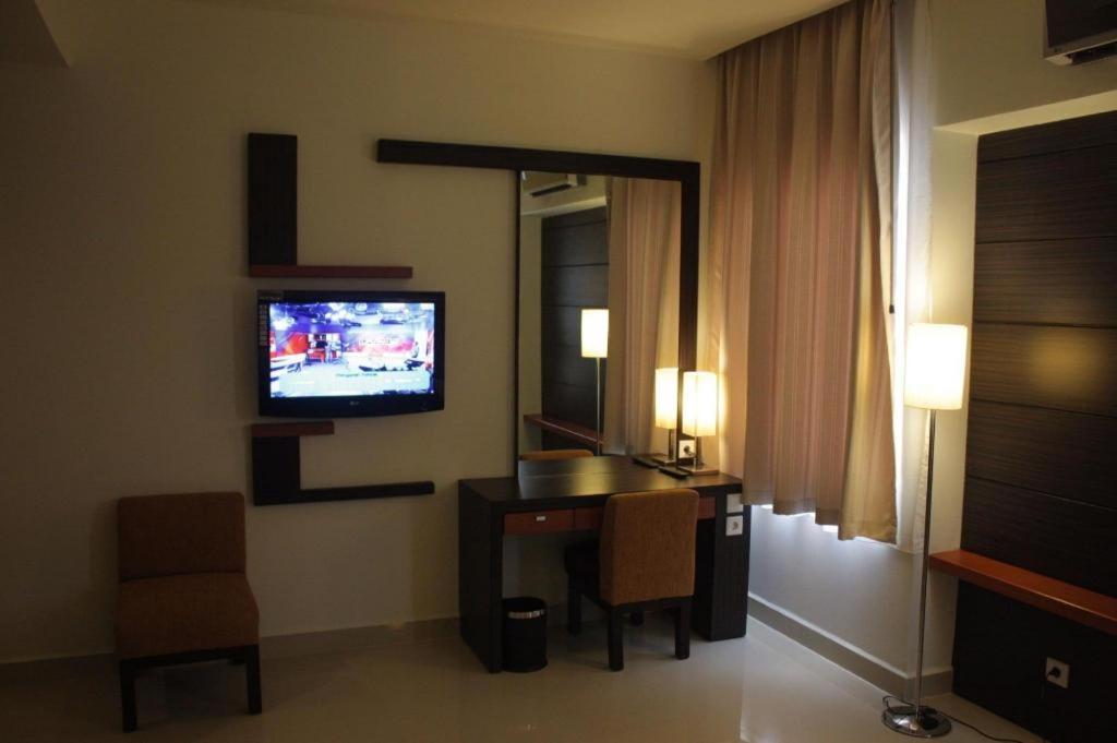 Travello Hotel Manado Kültér fotó