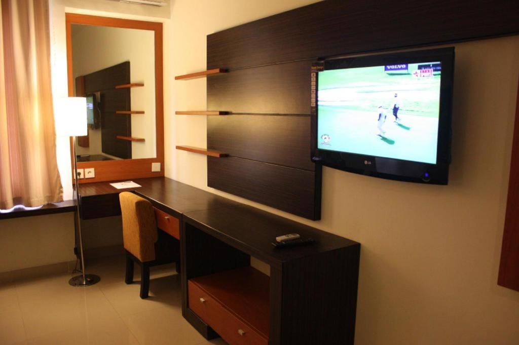 Travello Hotel Manado Kültér fotó