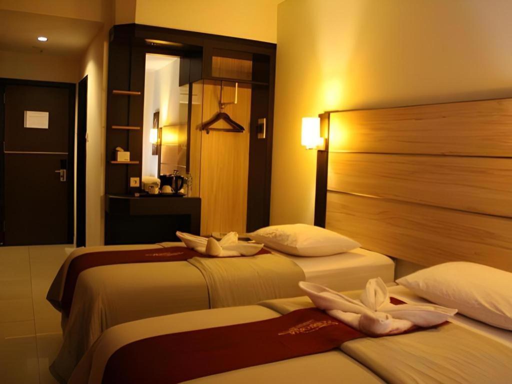 Travello Hotel Manado Kültér fotó