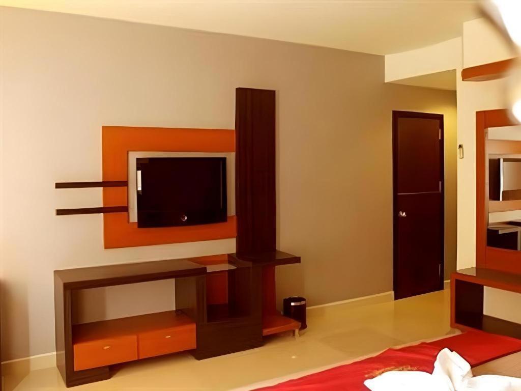 Travello Hotel Manado Kültér fotó