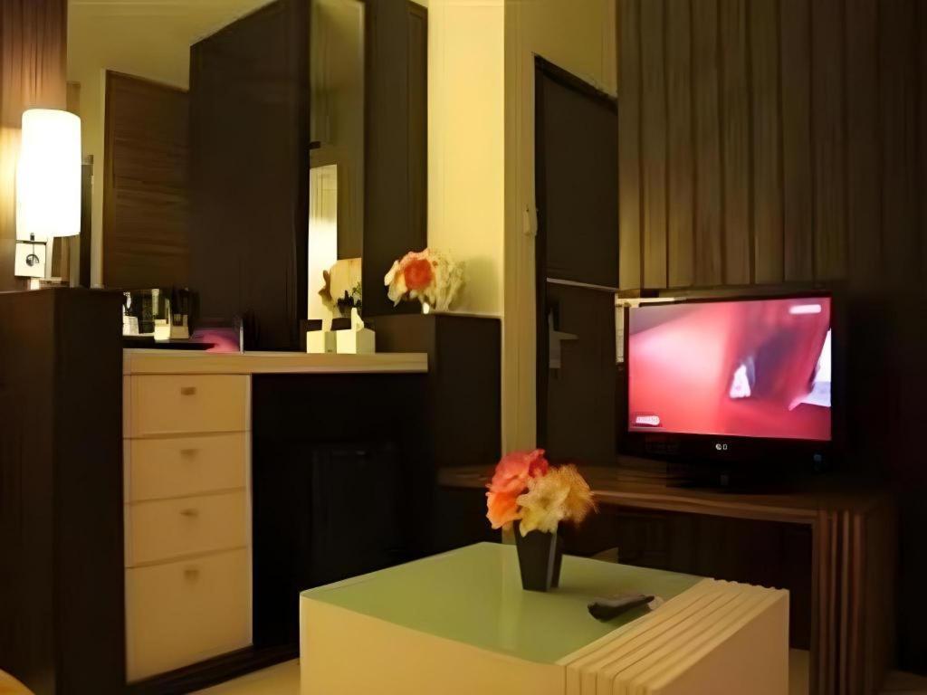 Travello Hotel Manado Kültér fotó