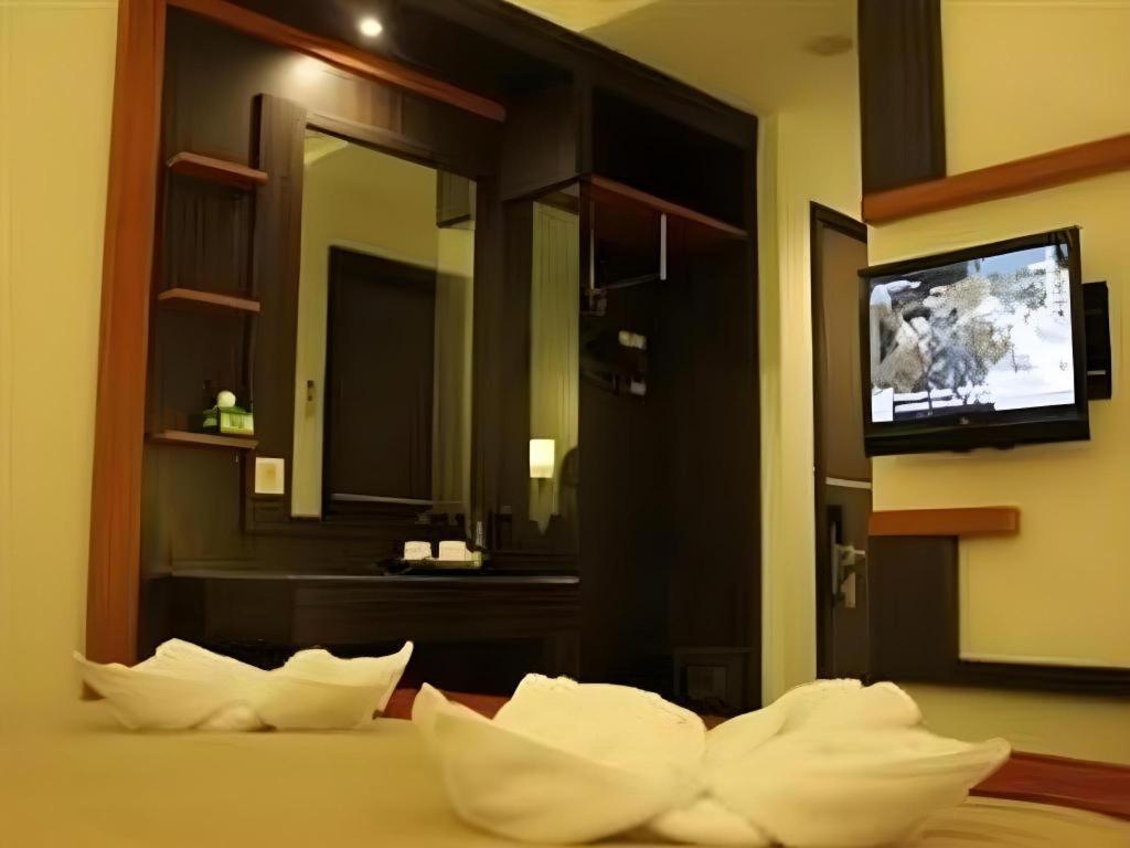 Travello Hotel Manado Kültér fotó