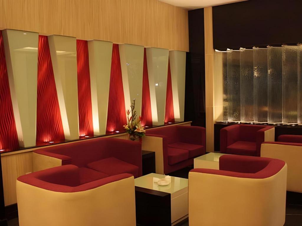 Travello Hotel Manado Kültér fotó